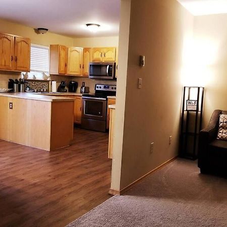 *Amenity-Filled Waterfront Oasis @Saw Creek Estates Near Waterfalls And Hiking* East Stroudsburg Eksteriør bilde
